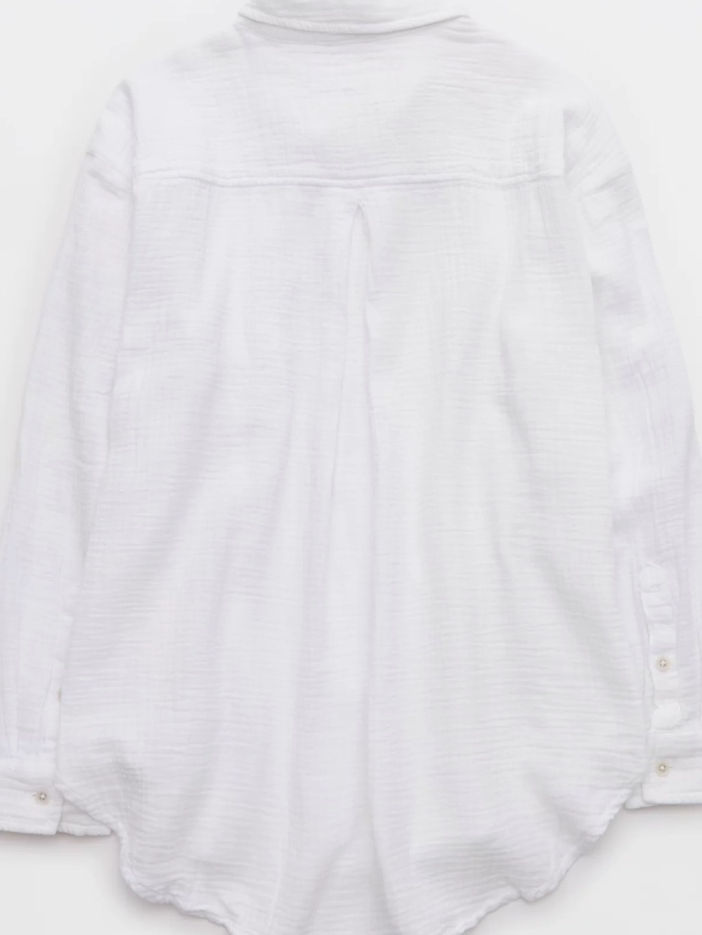 Aerie Day-Off Cover Up Shirt in White - Picture 4 of 6